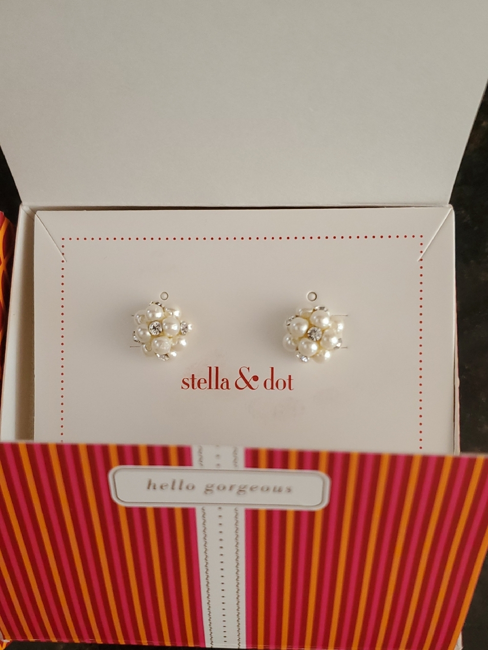 Stella & Dot Pearl And Crystal Cluster Earrings - White Mother If Pearl